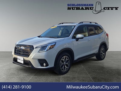 2023 Subaru Forester Premium
