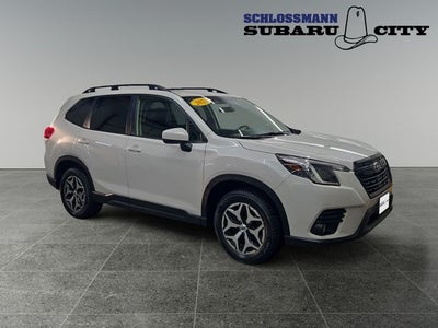 2023 Subaru Forester Premium
