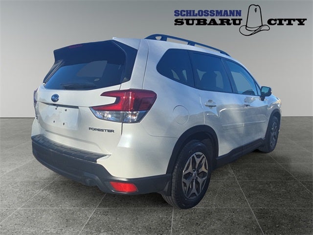 2022 Subaru Forester Premium