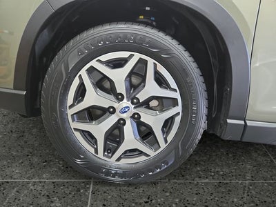 2020 Subaru Forester Premium Premium