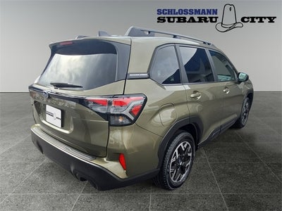 2025 Subaru Forester Premium