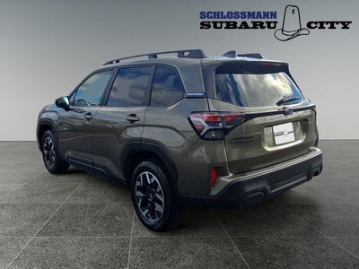 2025 Subaru Forester Premium