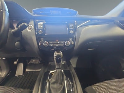 2017 Nissan Rogue Sport SV