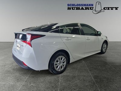 2022 Toyota Prius LE