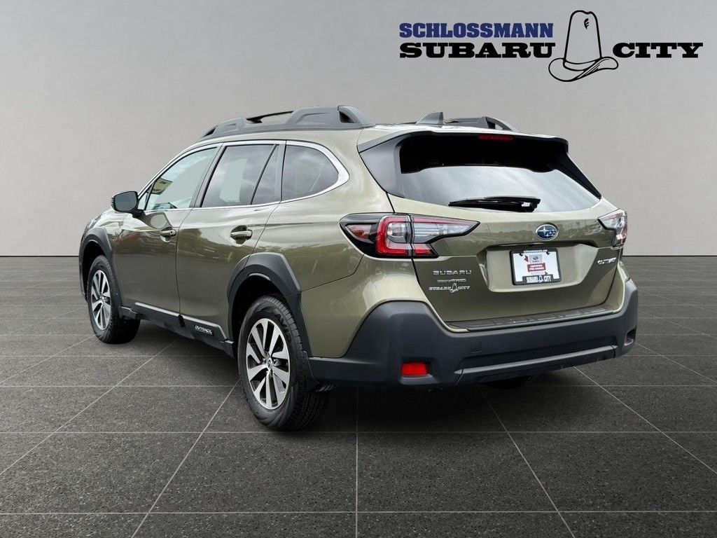 2025 Subaru Outback Premium