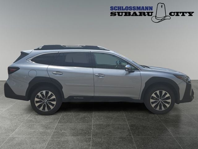 2023 Subaru Outback Touring