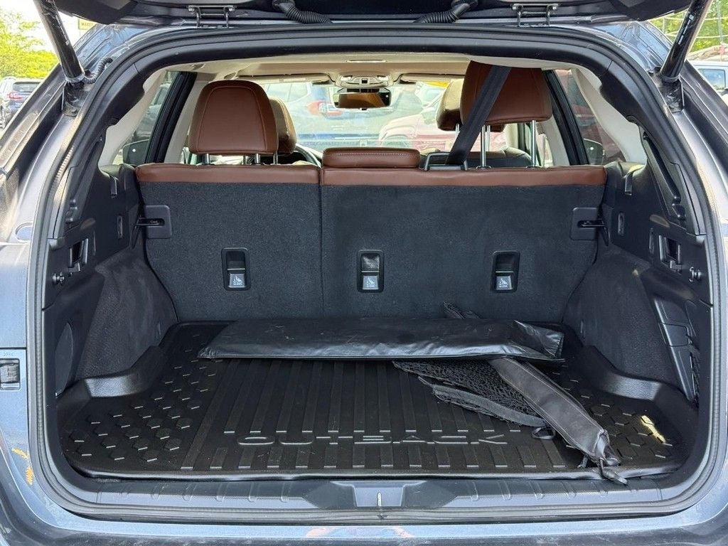 2023 Subaru Outback Touring XT