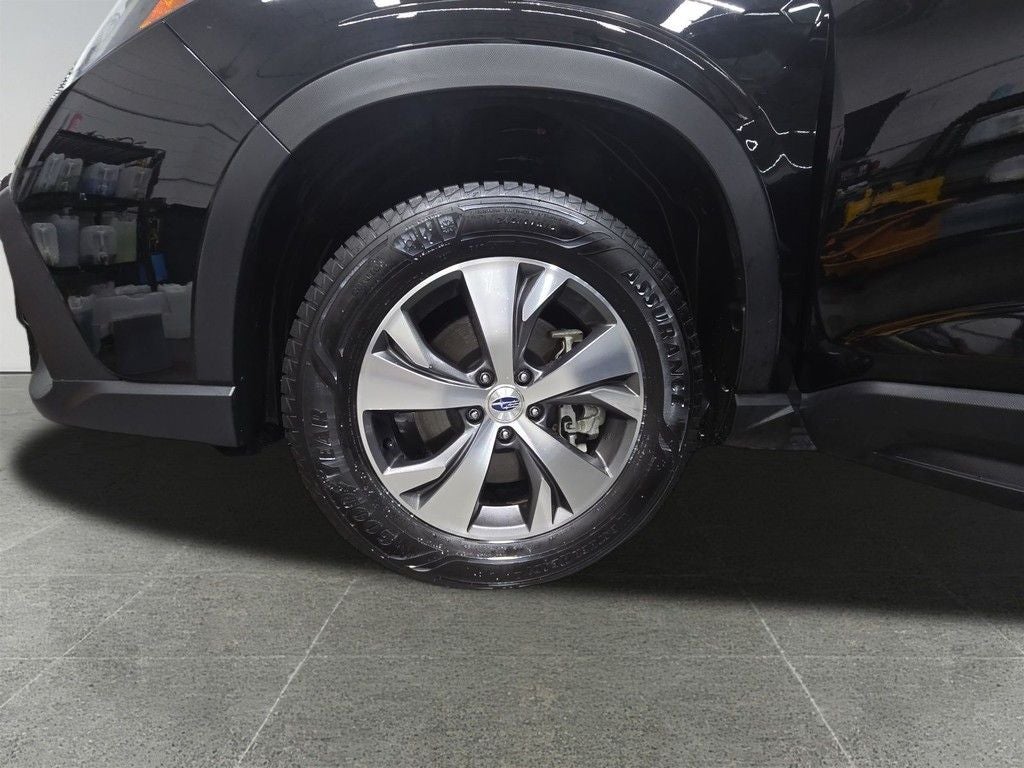 2023 Subaru Ascent Premium
