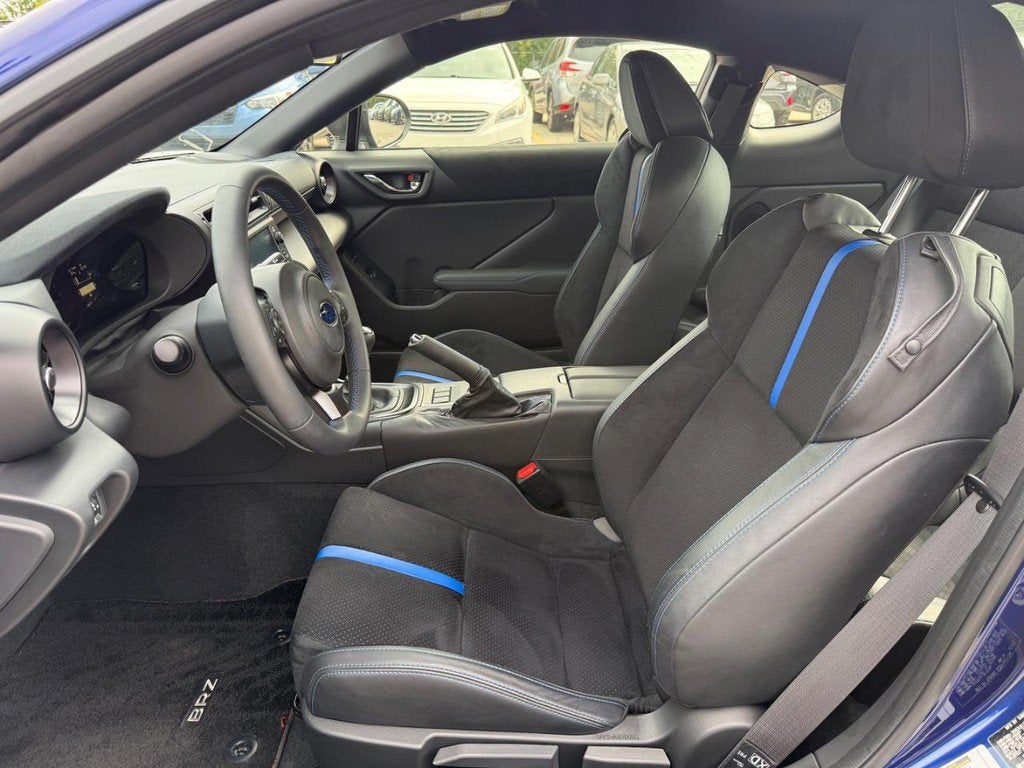 2024 Subaru BRZ tS