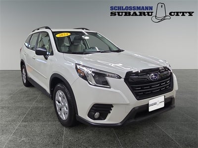 2024 Subaru Forester Base