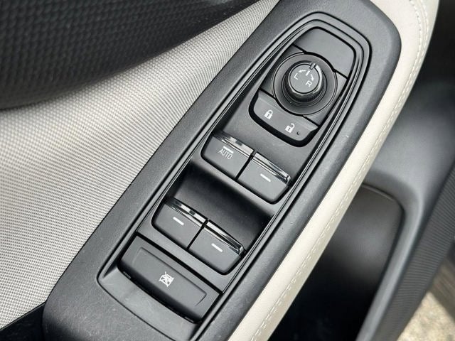 2024 Subaru Forester Base