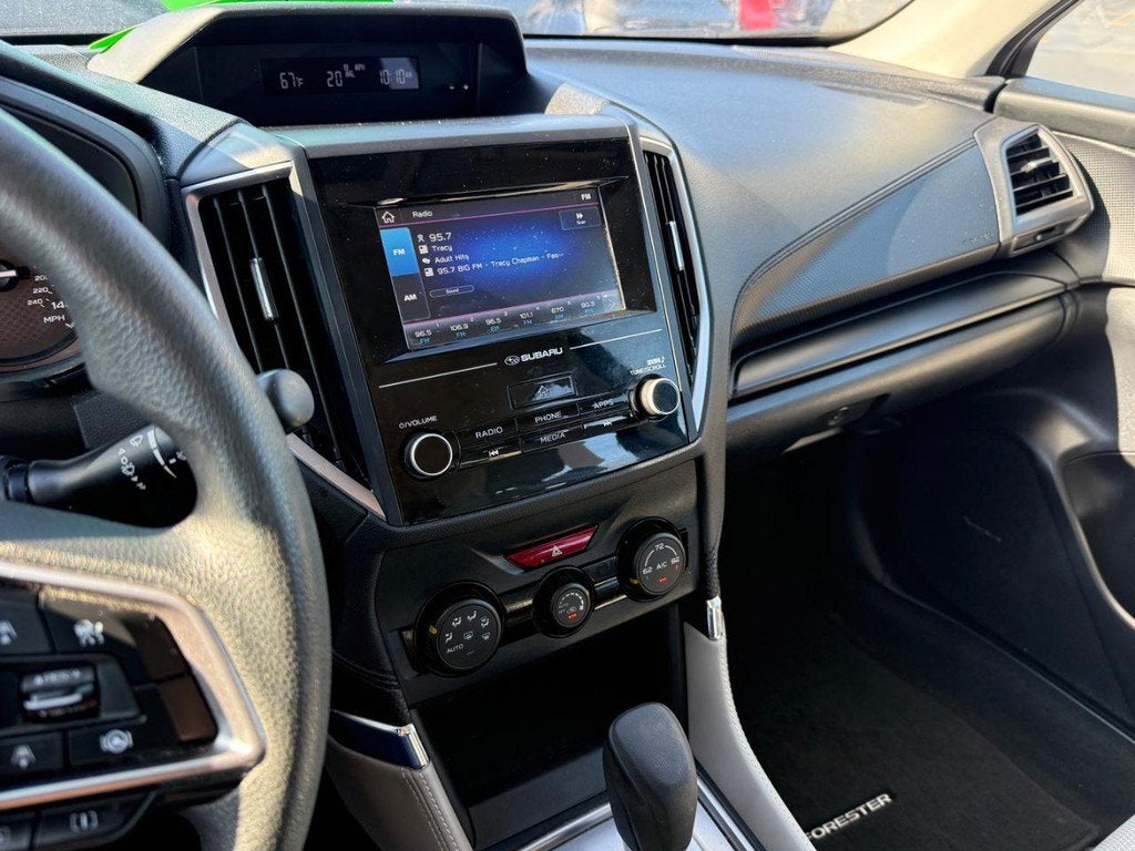 2024 Subaru Forester Base