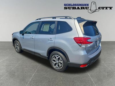 2024 Subaru Forester Premium