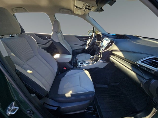 2022 Subaru Forester Base