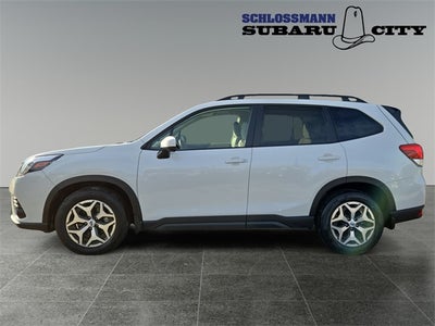 2024 Subaru Forester Premium