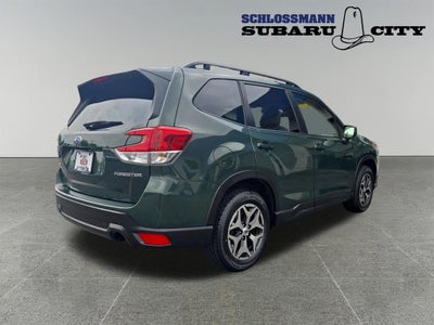 2023 Subaru Forester Premium