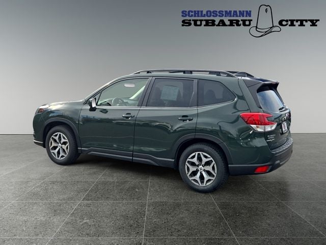 2024 Subaru Forester Premium