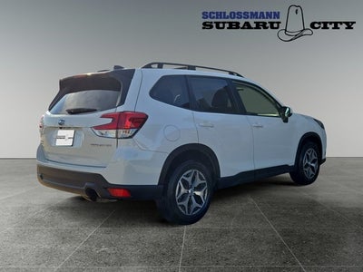 2024 Subaru Forester Premium