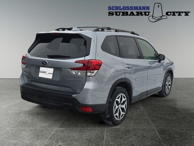 2022 Subaru Forester Premium