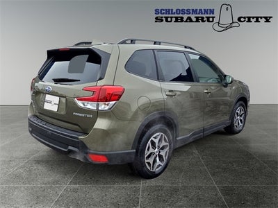2023 Subaru Forester Premium