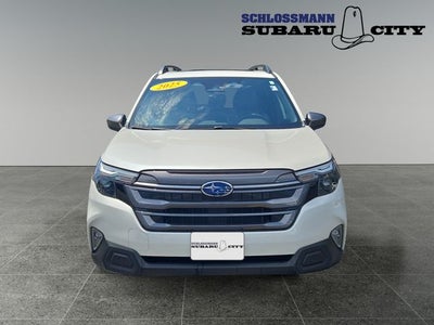 2025 Subaru Forester Premium