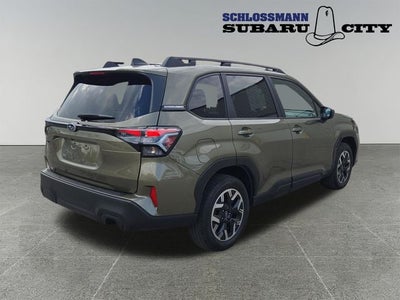 2025 Subaru Forester Premium